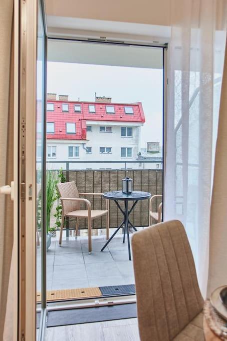 Apartament Golden Hour Apartments- Plac Slowianski 26 *