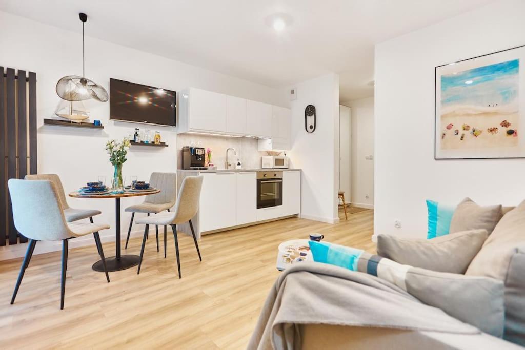 Apartament Golden Hour Apartments- Plac Slowianski 26